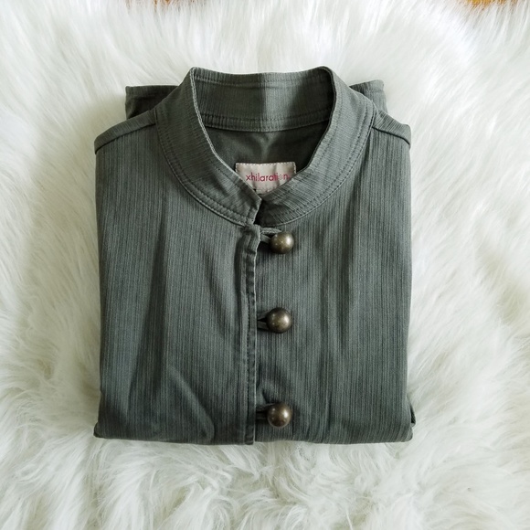 Army Green Military inspired Button Up Jacket - Picture 3 of 8